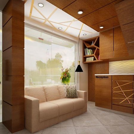 The Galaxy Suites Kochi Eksteriør billede