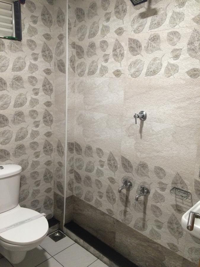 The Galaxy Suites Kochi Eksteriør billede